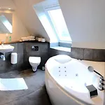 Hotel Hojslev Kro Penzion 3*