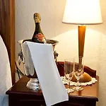 Hotel Hojslev Kro Penzion Højslev