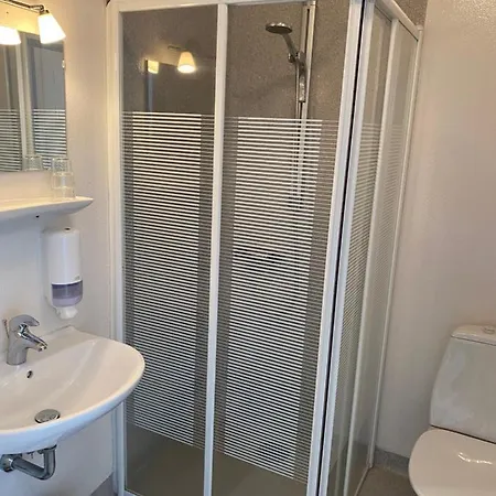 Hotel Hojslev Kro 3*