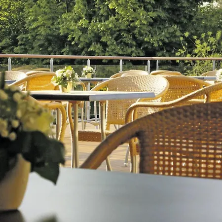 Värdshus Hotel Hojslev Kro 3*